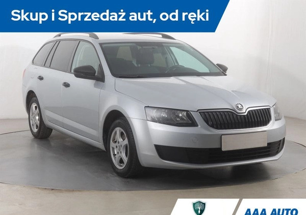Skoda Octavia cena 28000 przebieg: 264558, rok produkcji 2014 z Trzemeszno małe 172